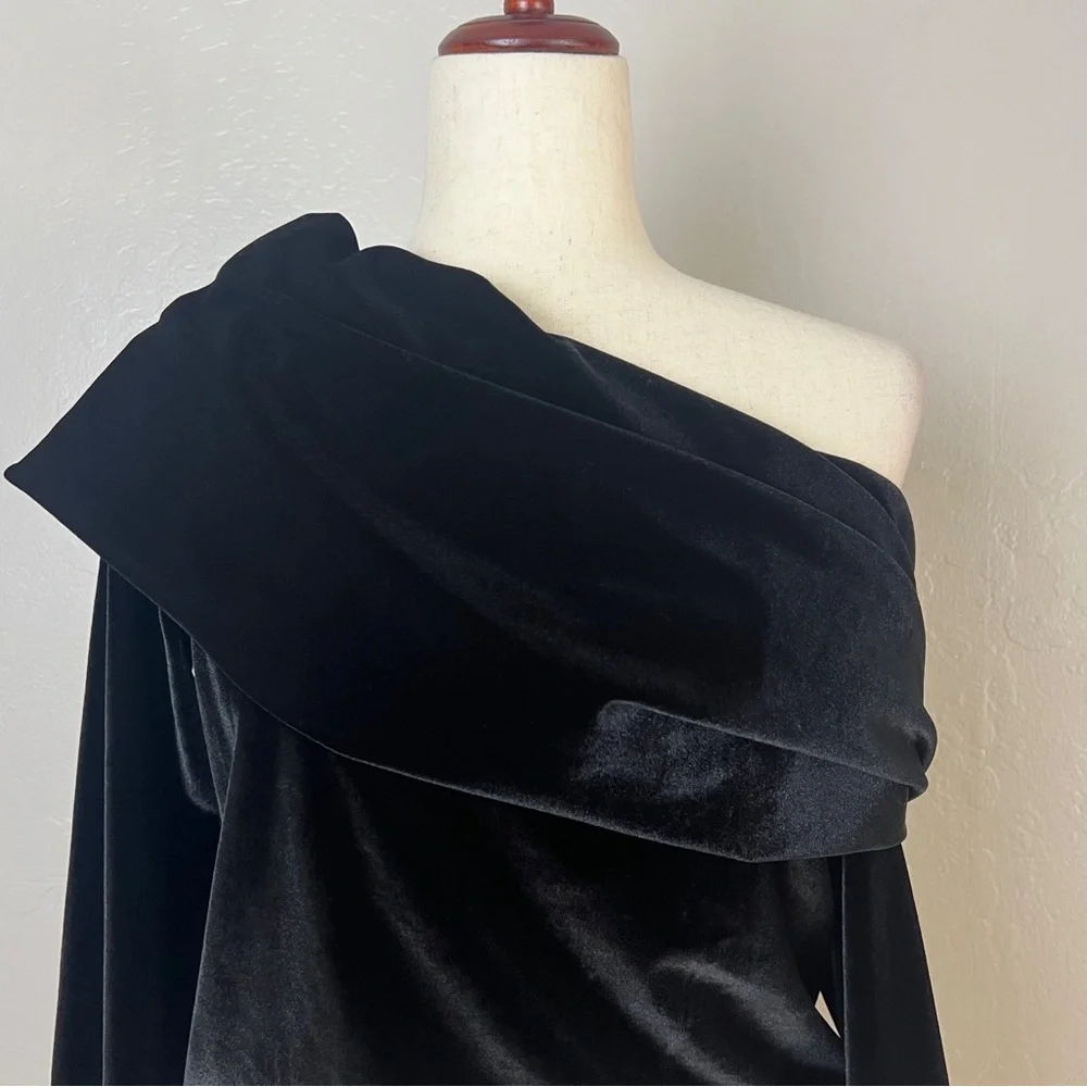 •CARBON38• Black Velvet Off-the-Shoulder‎ Drape Pullover Sweatshirt Size XS - Picture 4 of 13